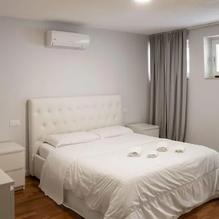 Alessia Apartman *